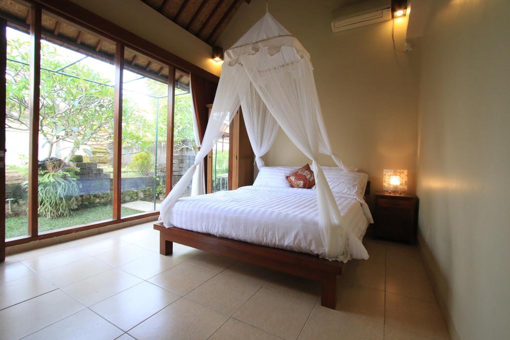 Tanggal Merah Guest House อูบุด ภายนอก รูปภาพ