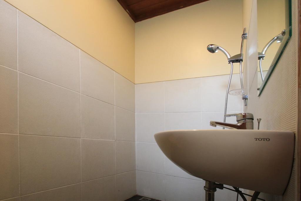 Tanggal Merah Guest House อูบุด ภายนอก รูปภาพ
